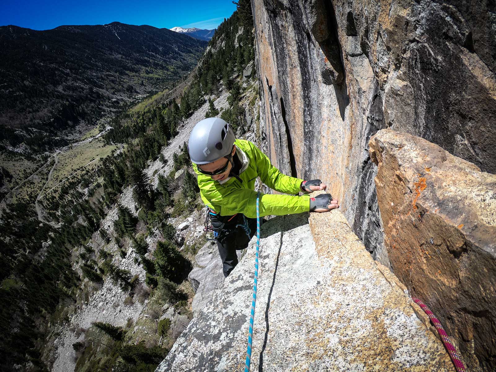 A guiding day in Cavallers, Pyrenees, Catalunya.